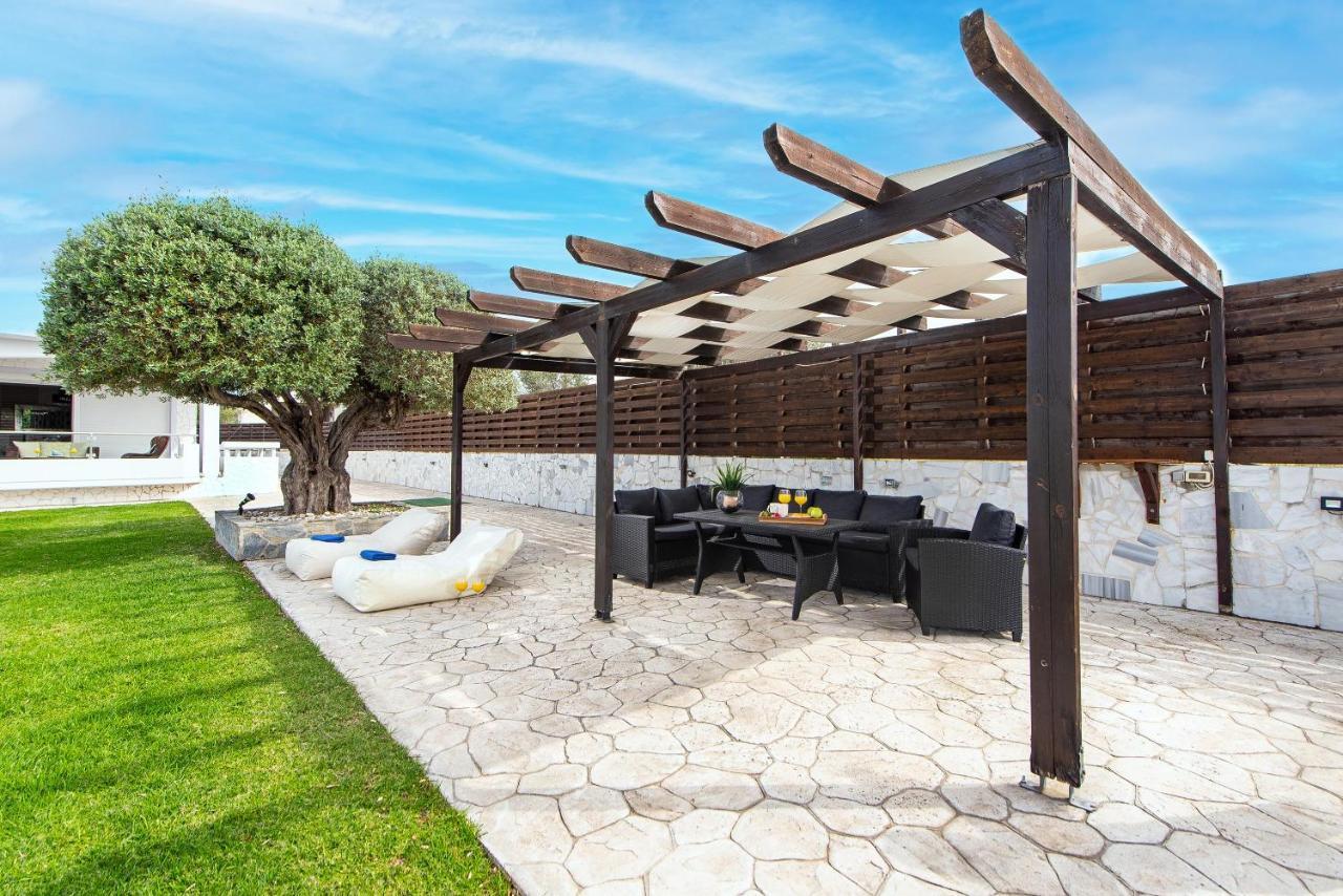 Marble Pool Villa Пастида Экстерьер фото
