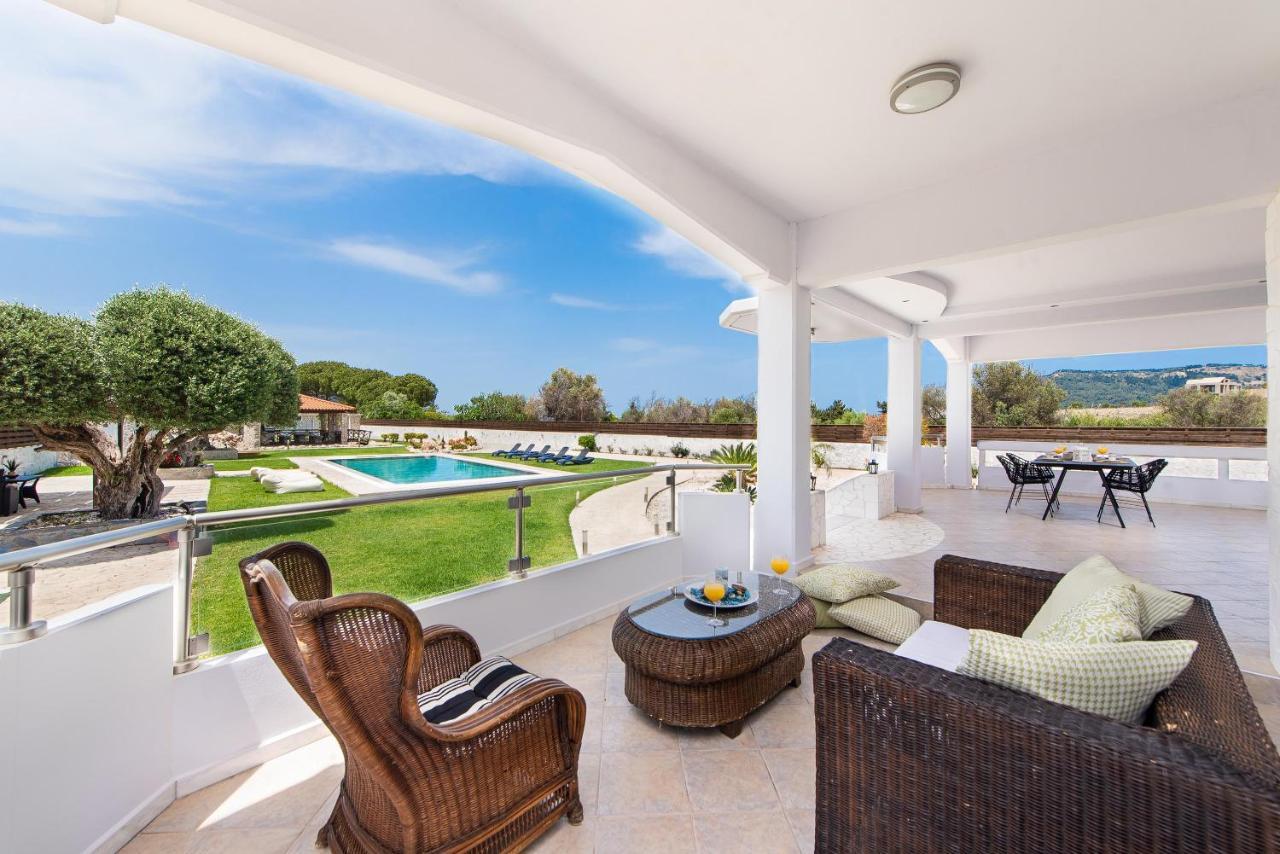Marble Pool Villa Пастида Экстерьер фото